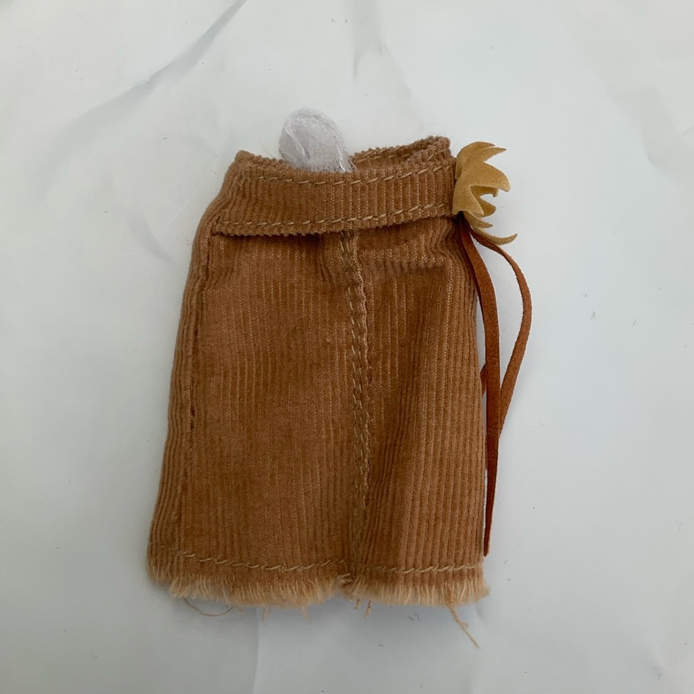Bratz Style it Cloe Corduroy Beige Skirt Flower